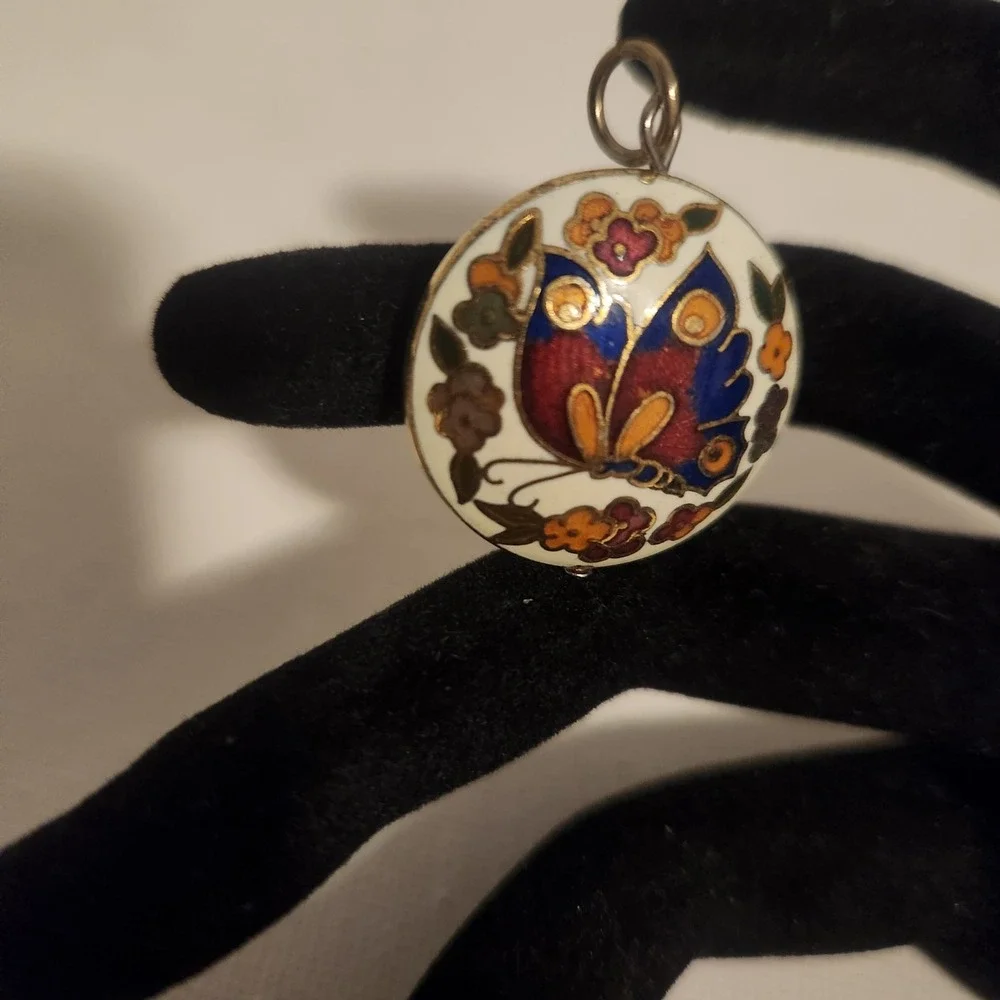 N/A vintage inspired